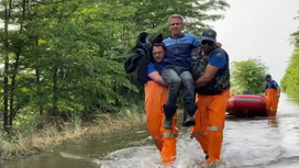 С затопленных зон Херсонской области эвакуировано 4 тысячи человек