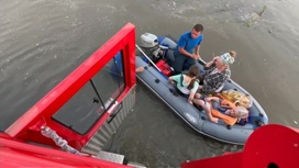 Новокаховскому району помогают спасатели из ряда российских регионов