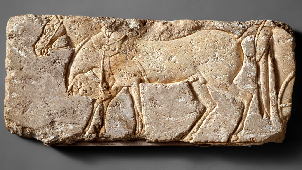 Рельеф из Амарны с изображением запряженных лошадей. Фото: The Metropolitan Museum of Art