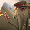 Офицерское обмундирование разных времен показали на выставке в Новосибирске