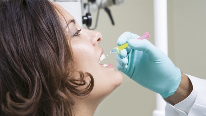 Учёные утверждают: зачастую приём антибиотика перед стоматологическим вмешательством может быть неоправданным и даже рискованным.