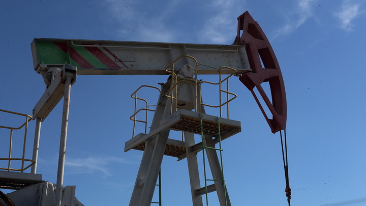Индекс Мосбиржи поставил новый рекорд на фоне дорожающей нефти