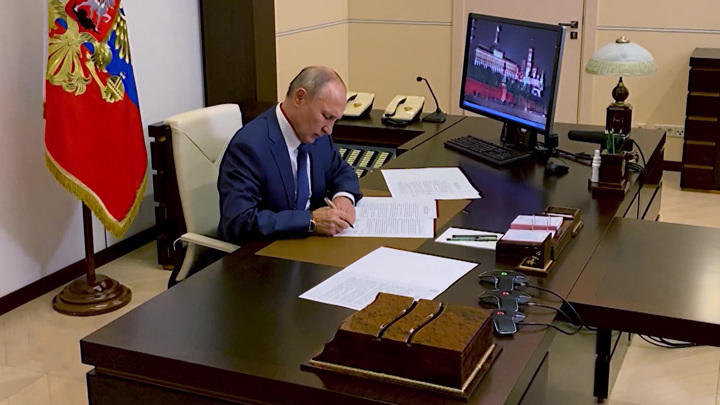 Москва. Кремль. Путин. Решения по Карабаху и секретные кадры с военных совещаний