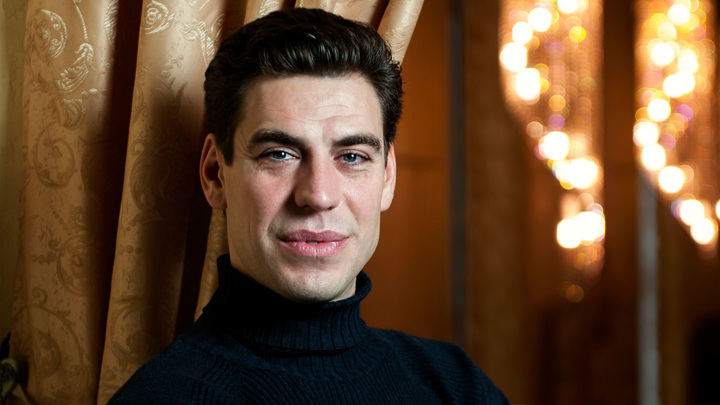 Дмитрий Дюжев. Актер и режиссер, которого любят зрители