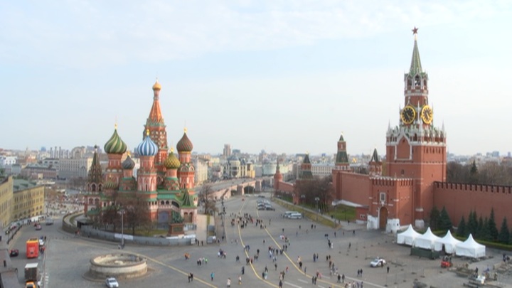 Московские власти высказались о масках, 9 мая и "Елисеевском"
