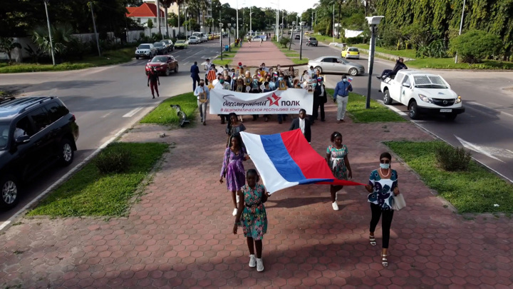 Первый бессмертный полк прошел в