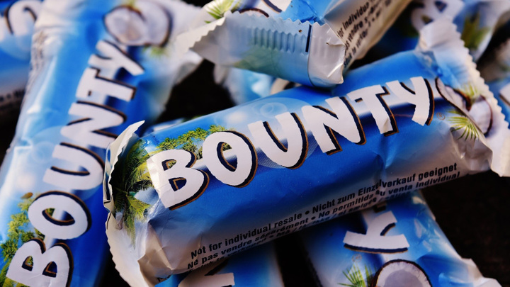 СМИ узнали о возможном сокращении поставок батончиков Bounty