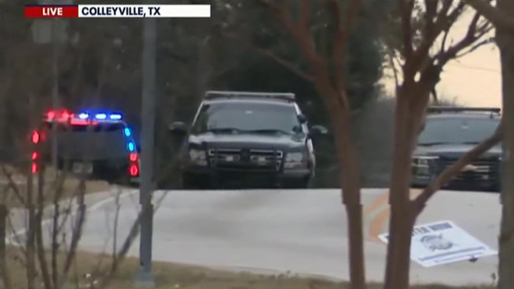 Из синагоги в Техасе отпущен один заложник