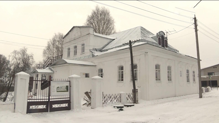 В Великом Устюге отреставрировали один из первых каменных домов – особняк купца Захарова