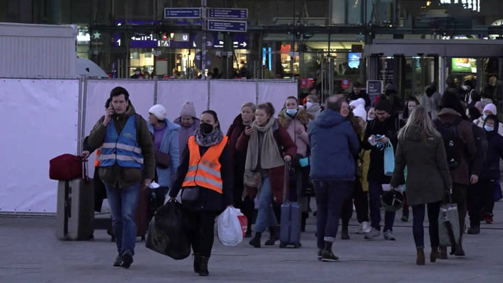 Вести в 20:00. Вместе против кори и туберкулеза: беженцы с Украины сближают Польшу и ФРГ
