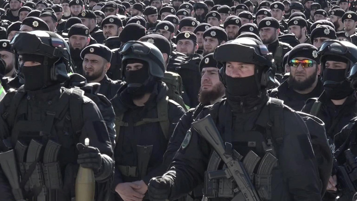 Вести в 20:00. Проверка боевой готовности: перед бойцами выступил Рамзан Кадыров