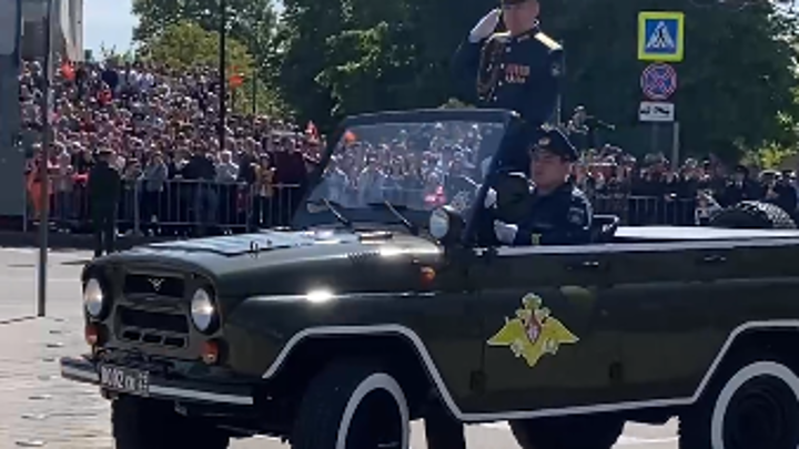 В Краснодаре состоялось торжественное шествие войск