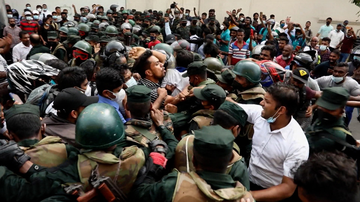 Шри-Ланка - на грани саморазрушения