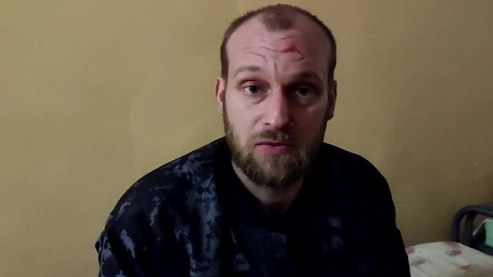 Минобороны показало видео лечащихся военнопленных с "Азовстали"