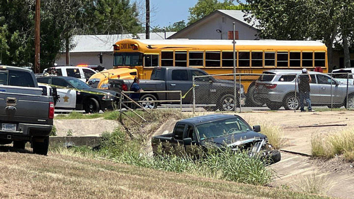 Нападение на школу в Техасе: преступник убил учеников и учителя