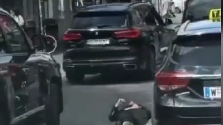 Украинцы жестоко избили двух австрийцев из-за парковки в Вене