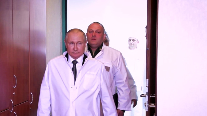 Москва. Кремль. Путин. Главная встреча последних недель: Верховный главнокомандующий навестил раненых