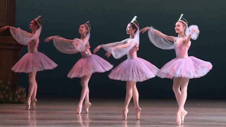 Новости культуры. На сцене Мариинского театра проходят выпускные спектакли Академии Русского балета имени Вагановой