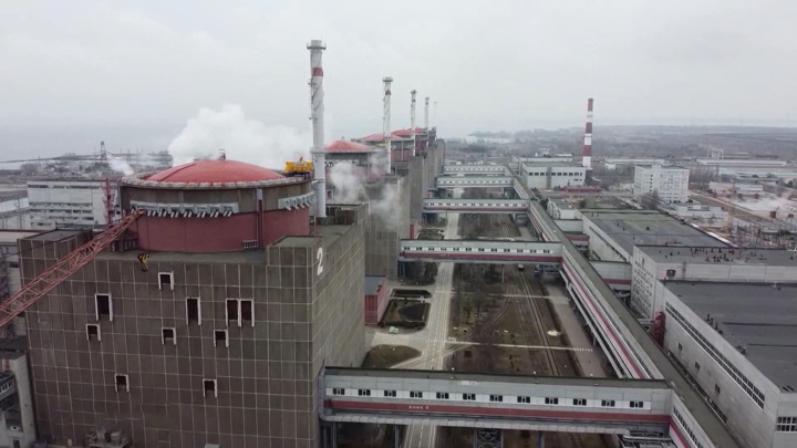 Вести в 20:00. Украина заявила, что русские не способны понять, как работает АЭС
