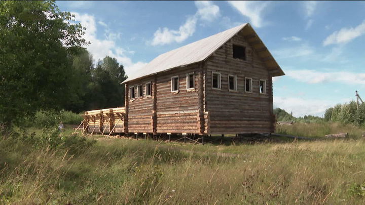 Новости культуры. В Кенозерском национальном парке восстанавливают столетний деревянный дом
