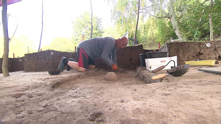 Вести-Москва. Сенсационные находки сделали археологи на раскопках под Серпуховым