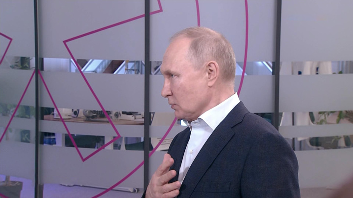 Вести в 20:00. Путин обсудил со студентами вопросы, которые касаются всех