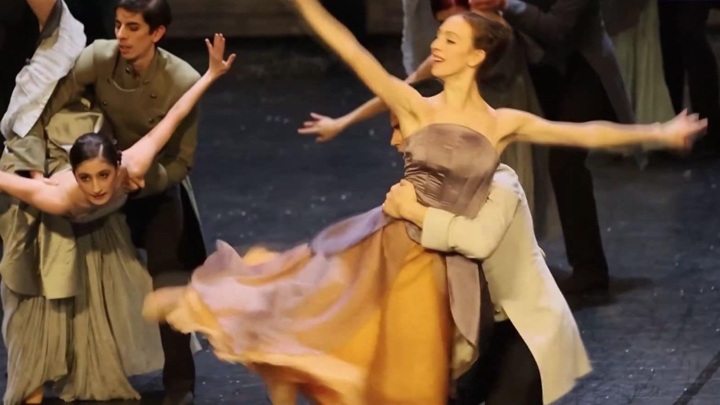 Новости культуры. "Анна Каренина" стала первой балетной премьерой этого года в Софийском театре оперы и балета