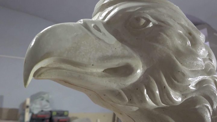 Новости культуры. Скульптуру орла на вершине павильона в Дворцовом парке в Гатчине вскоре восстановят