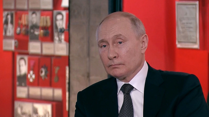 Вести в 20:00. Путин рассказал, чем опасны невыученные уроки истории