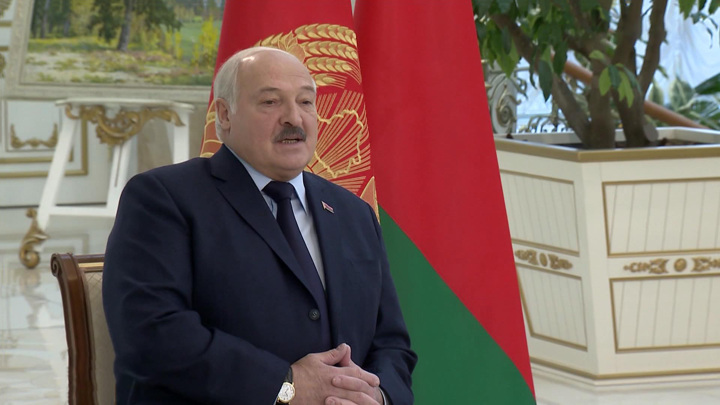 Вести в 20:00. Лукашенко призвал Запад отпустить Зеленского на волю