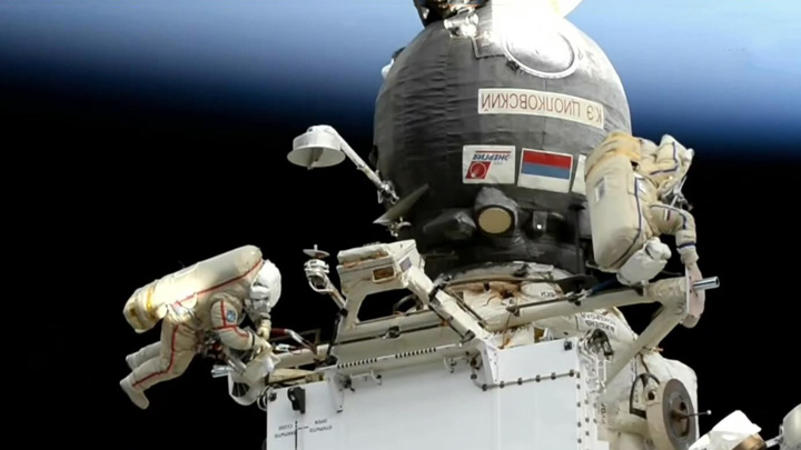 Вести в 20:00. "Союз МС-23" пополнит запасы провианта на МКС и вернет космонавтов на Землю
