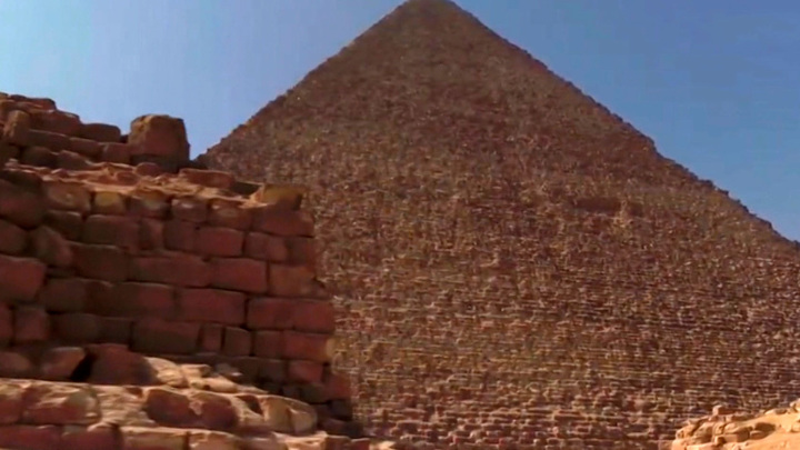 Вести в 20:00. Обнародованы кадры из загадочного тоннеля в пирамиде Хеопса