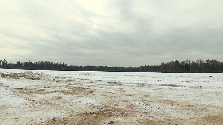 Вести-Москва. Жители одинцовской деревни борются за сохранение ценного слоя почвы