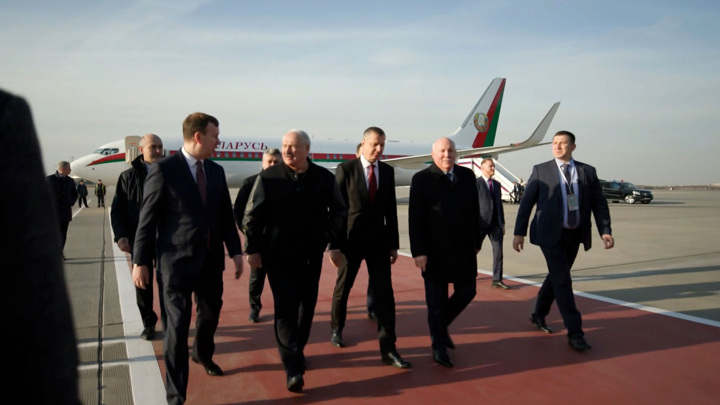 Вести в 20:00. Лукашенко прилетел в Москву и встретился с Путиным