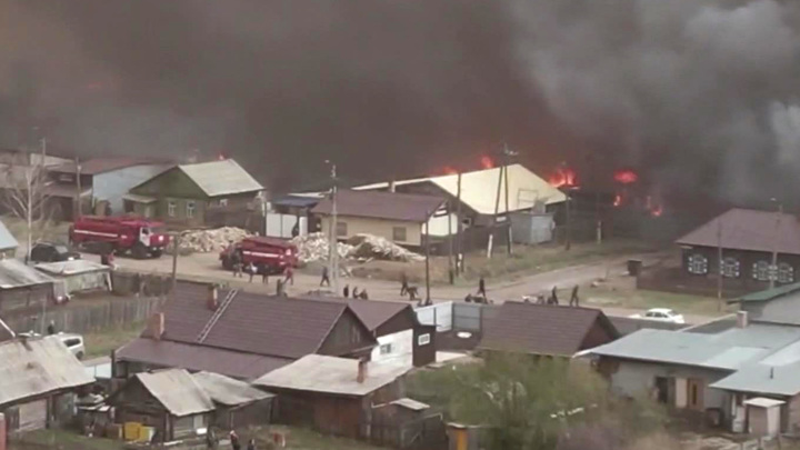 Вести в 20:00. Пожароопасный период в Свердловской области начался раньше обычного