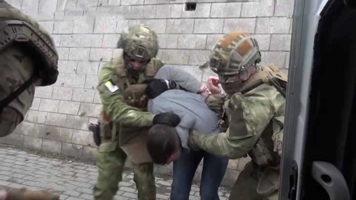 Вести в 20:00. Киев продолжает вербовать диверсантов и террористов