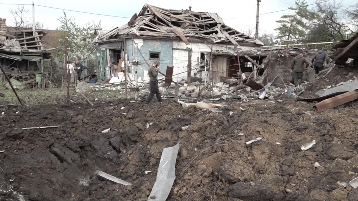 Вести в 20:00. Мощнейший удар заставил Донецк содрогнуться в разгар выходного дня