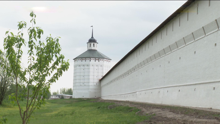 Новости культуры. Крепостные стены Кирилло-Белозерского монастыря открыли для посетителей